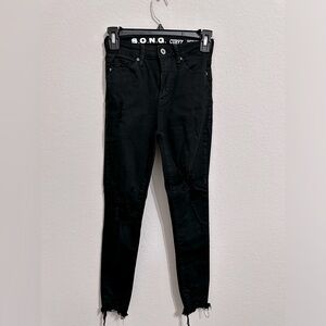 Distressed black jeans size 1/25